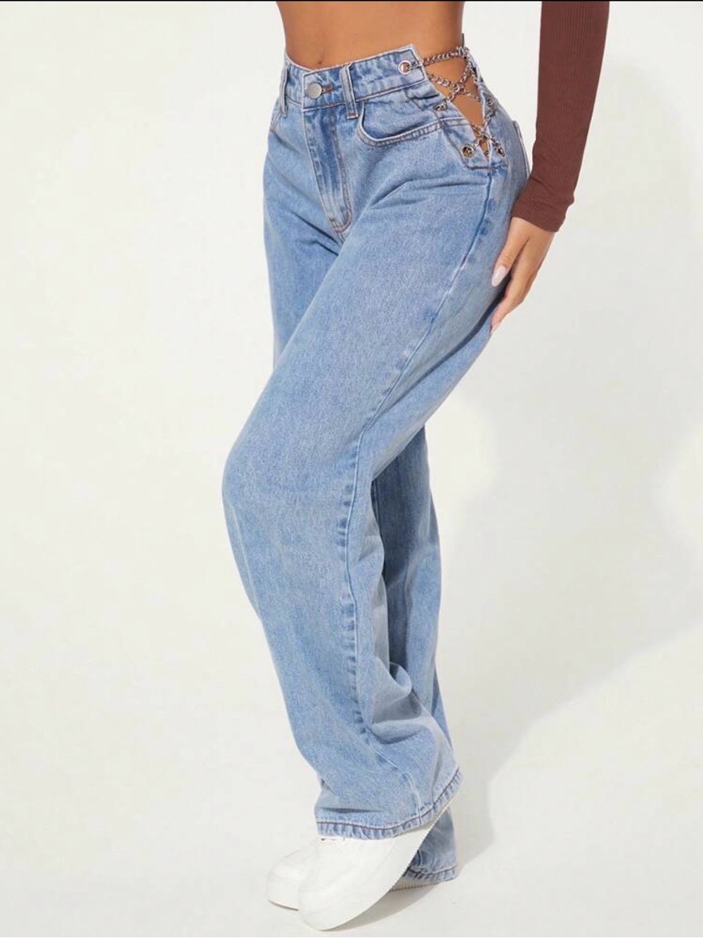 High-Waist Wide Leg Jeans with Side Chain Detail - Light Blue